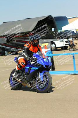 media/Sep-20-2025-TrackDaz (Sat) [[27f0cde673]]/Around the Pits/